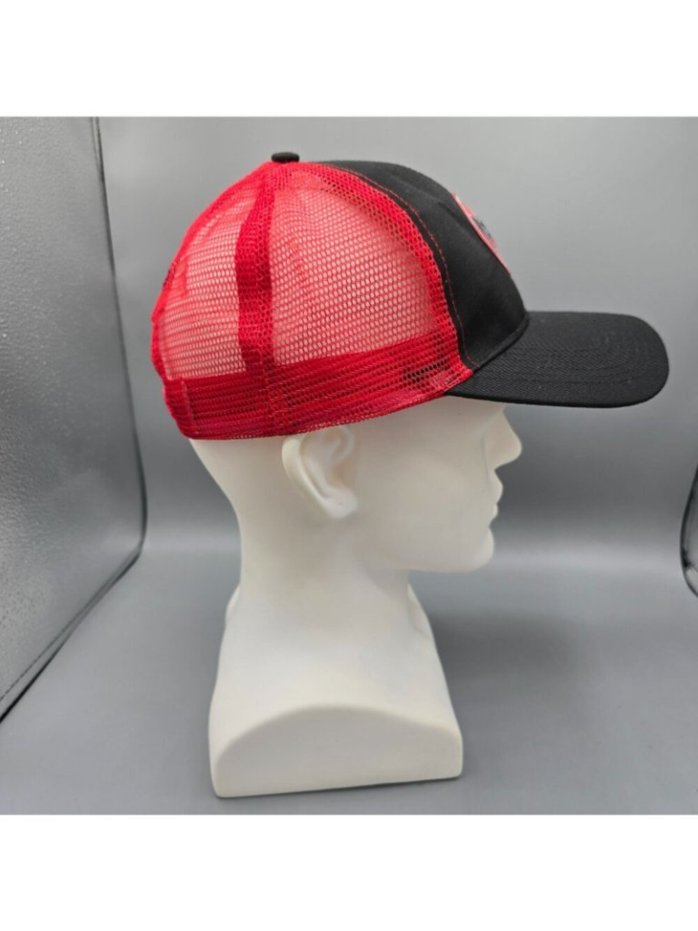 Bacardi Marca De Fabrica Bat Logo Red & Black Mesh Snapback Hat *Fair Condition - Picture 7 of 11